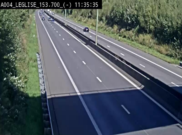 <h2>Webcam autoroute A4 (E411-E25) à Léglise, avant la jonction avec la N40. Vue orientée vers Bruxelles</h2>