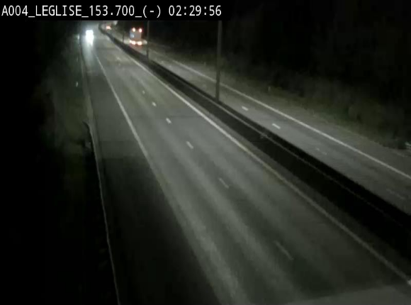<h2>Webcam autoroute A4 (E411-E25) à Léglise, avant la jonction avec la N40. Vue orientée vers Bruxelles</h2>