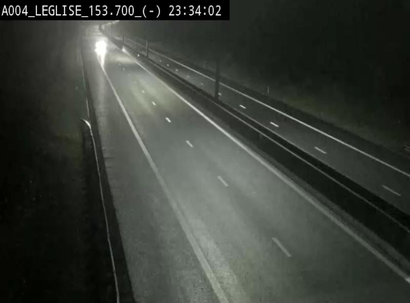 <h2>Webcam autoroute A4 (E411-E25) à Léglise, avant la jonction avec la N40. Vue orientée vers Bruxelles</h2>