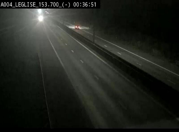 Webcam autoroute A4 (E411-E25) à Léglise, avant la jonction avec la N40. Vue orientée vers Bruxelles