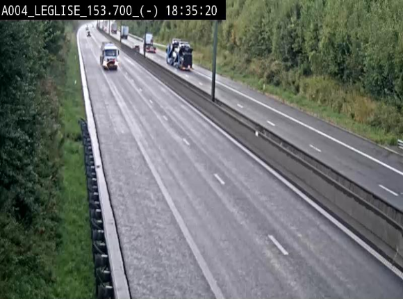 <h2>Webcam autoroute A4 (E411-E25) à Léglise, avant la jonction avec la N40. Vue orientée vers Bruxelles</h2>