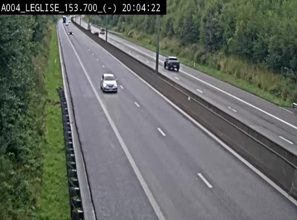 <h2>Webcam autoroute A4 (E411-E25) à Léglise, avant la jonction avec la N40. Vue orientée vers Bruxelles</h2>