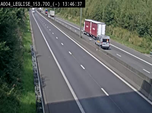 <h2>Webcam autoroute A4 (E411-E25) à Léglise, avant la jonction avec la N40. Vue orientée vers Bruxelles</h2>