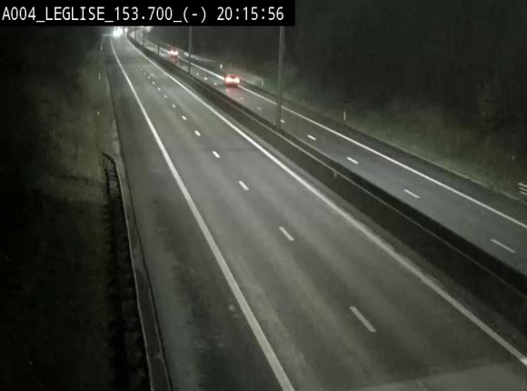 Webcam autoroute A4 (E411-E25) à Léglise, avant la jonction avec la N40. Vue orientée vers Bruxelles