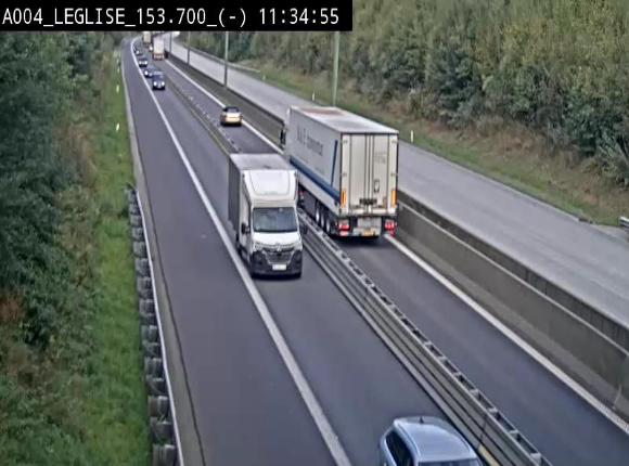 <h2>Webcam autoroute A4 (E411-E25) à Léglise, avant la jonction avec la N40. Vue orientée vers Bruxelles</h2>