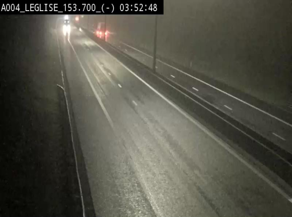 <h2>Webcam autoroute A4 (E411-E25) à Léglise, avant la jonction avec la N40. Vue orientée vers Bruxelles</h2>