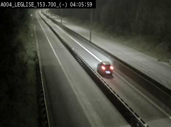 <h2>Webcam autoroute A4 (E411-E25) à Léglise, avant la jonction avec la N40. Vue orientée vers Bruxelles</h2>
