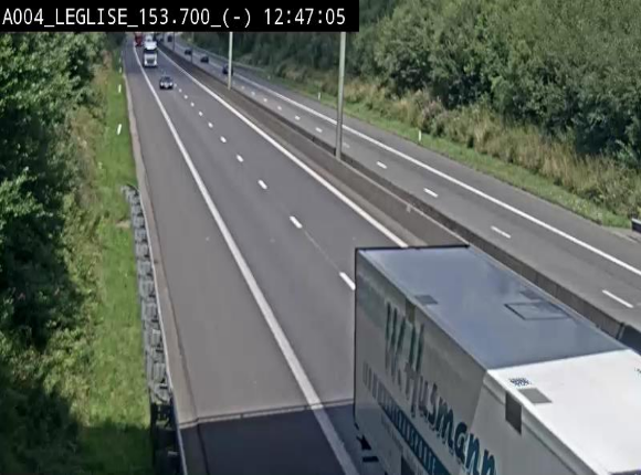 <h2>Webcam autoroute A4 (E411-E25) à Léglise, avant la jonction avec la N40. Vue orientée vers Bruxelles</h2>