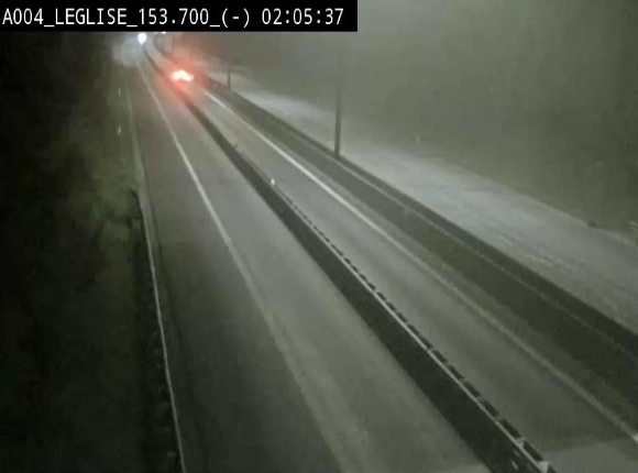 <h2>Webcam autoroute A4 (E411-E25) à Léglise, avant la jonction avec la N40. Vue orientée vers Bruxelles</h2>