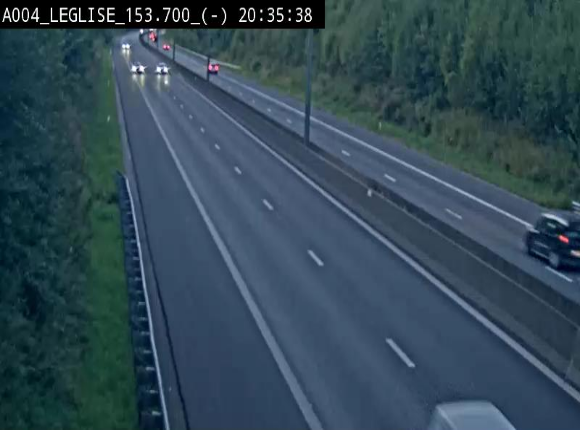 <h2>Webcam autoroute A4 (E411-E25) à Léglise, avant la jonction avec la N40. Vue orientée vers Bruxelles</h2>
