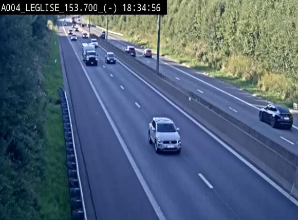 <h2>Webcam autoroute A4 (E411-E25) à Léglise, avant la jonction avec la N40. Vue orientée vers Bruxelles</h2>