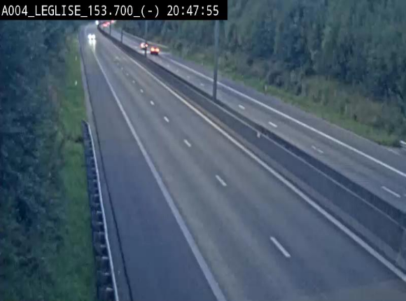<h2>Webcam autoroute A4 (E411-E25) à Léglise, avant la jonction avec la N40. Vue orientée vers Bruxelles</h2>