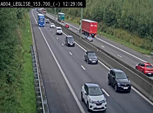 <h2>Webcam autoroute A4 (E411-E25) à Léglise, avant la jonction avec la N40. Vue orientée vers Bruxelles</h2>