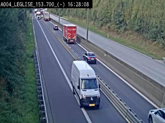 <h2>Webcam autoroute A4 (E411-E25) à Léglise, avant la jonction avec la N40. Vue orientée vers Bruxelles</h2>