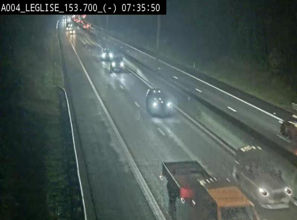 <h2>Webcam autoroute A4 (E411-E25) à Léglise, avant la jonction avec la N40. Vue orientée vers Bruxelles</h2>