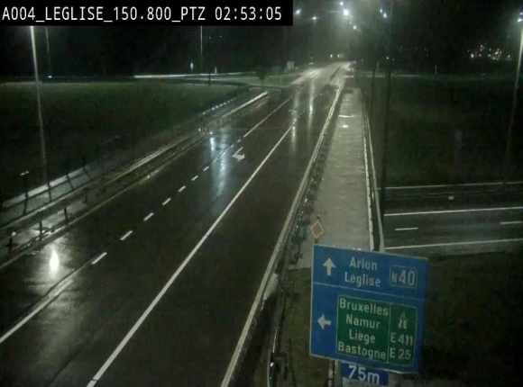 <h2>Webcam au-dessus de l'E411 sur la N40. Vue orientée vers Léglise en provenance de Neufchâteau</h2>
