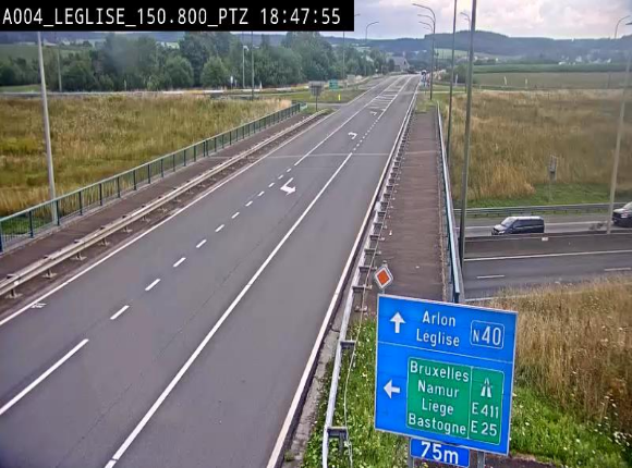 Webcam au-dessus de l'E411 sur la N40. Vue orientée vers Léglise en provenance de Neufchâteau