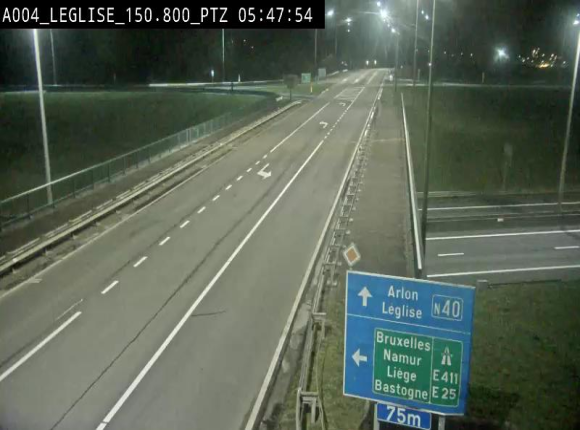 <h2>Webcam au-dessus de l'E411 sur la N40. Vue orientée vers Léglise en provenance de Neufchâteau</h2>