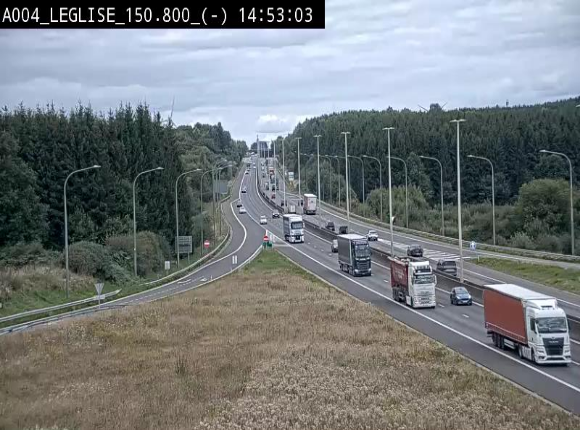 Webcam E411 dans la Côte de Léglise. Vue orientée vers Bruxelles