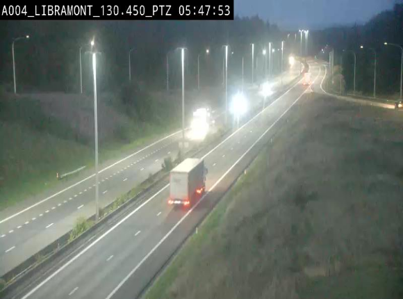 <h2>Webcam E411 à hauteur de la sortie 25 de Libramont menant vers Bouillon, Sedan et Reims via la N89. Vue orientée vers Bruxelles</h2>