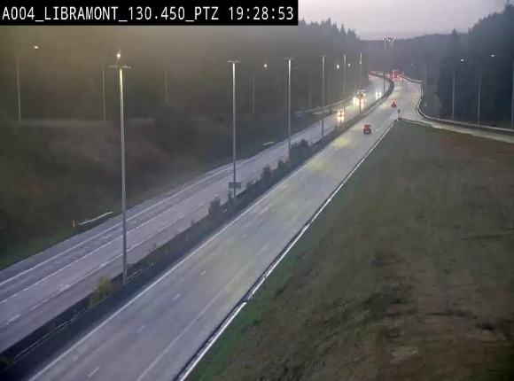 <h2>Webcam E411 à hauteur de la sortie 25 de Libramont menant vers Bouillon, Sedan et Reims via la N89. Vue orientée vers Bruxelles</h2>