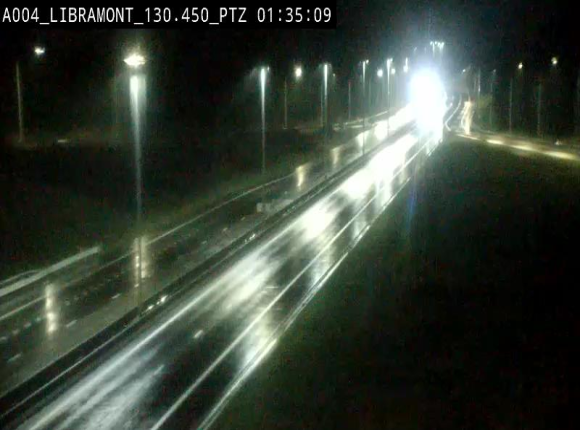 <h2>Webcam E411 à hauteur de la sortie 25 de Libramont menant vers Bouillon, Sedan et Reims via la N89. Vue orientée vers Bruxelles</h2>