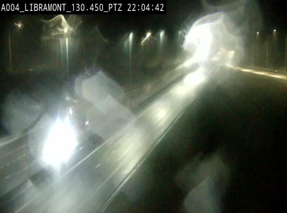 <h2>Webcam E411 à hauteur de la sortie 25 de Libramont menant vers Bouillon, Sedan et Reims via la N89. Vue orientée vers Bruxelles</h2>