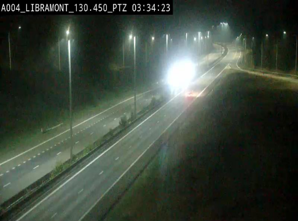 <h2>Webcam E411 à hauteur de la sortie 25 de Libramont menant vers Bouillon, Sedan et Reims via la N89. Vue orientée vers Bruxelles</h2>