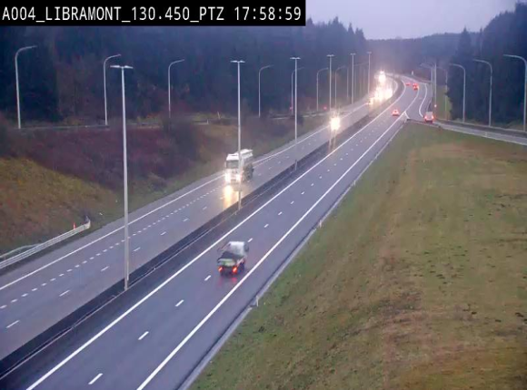 <h2>Webcam E411 à hauteur de la sortie 25 de Libramont menant vers Bouillon, Sedan et Reims via la N89. Vue orientée vers Bruxelles</h2>