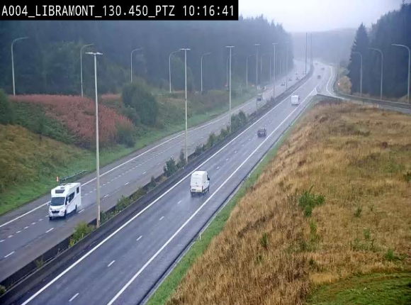 <h2>Webcam E411 à hauteur de la sortie 25 de Libramont menant vers Bouillon, Sedan et Reims via la N89. Vue orientée vers Bruxelles</h2>
