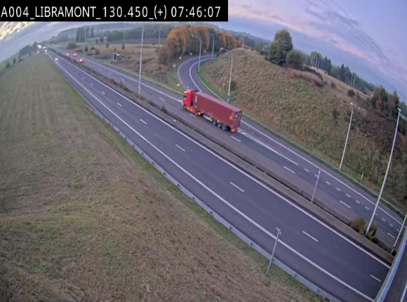 <h2>Webcam à Libramont sur l'E411 à la jonction avec la N89 menant vers Bouillon et la France. Vue orientée vers Arlon</h2>
