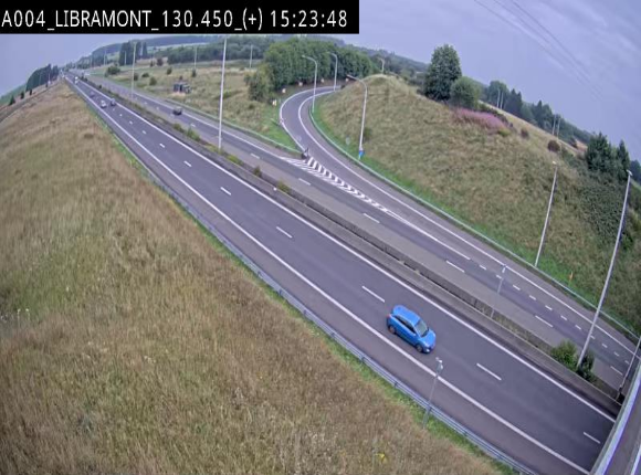 <h2>Webcam à Libramont sur l'E411 à la jonction avec la N89 menant vers Bouillon et la France. Vue orientée vers Arlon</h2>