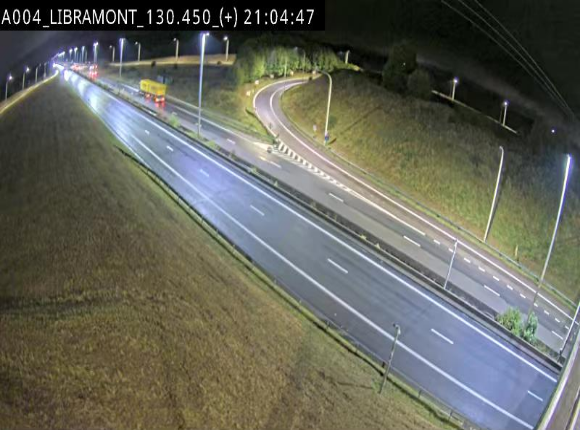<h2>Webcam à Libramont sur l'E411 à la jonction avec la N89 menant vers Bouillon et la France. Vue orientée vers Arlon</h2>
