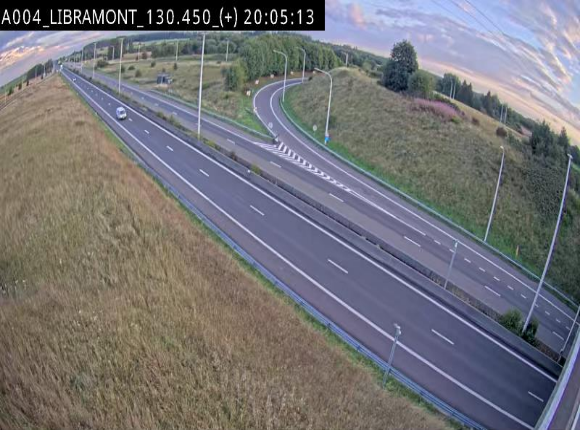 <h2>Webcam à Libramont sur l'E411 à la jonction avec la N89 menant vers Bouillon et la France. Vue orientée vers Arlon</h2>