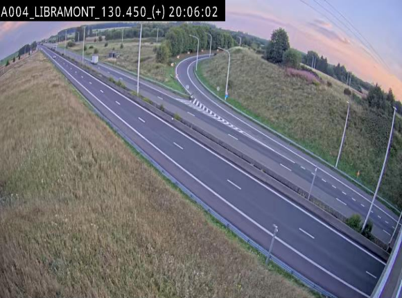 <h2>Webcam à Libramont sur l'E411 à la jonction avec la N89 menant vers Bouillon et la France. Vue orientée vers Arlon</h2>