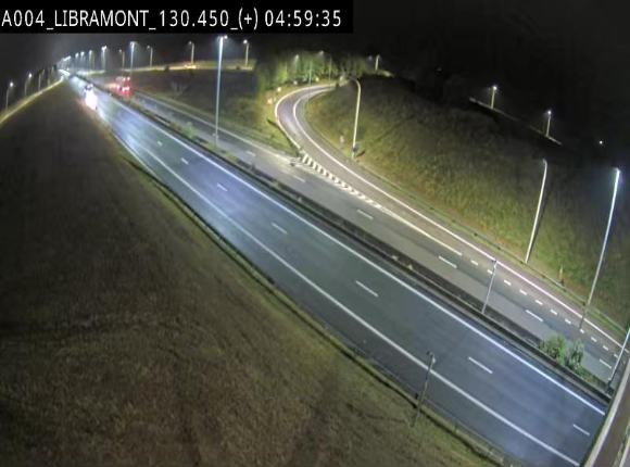 Webcam à Libramont sur l'E411 à la jonction avec la N89 menant vers Bouillon et la France. Vue orientée vers Arlon