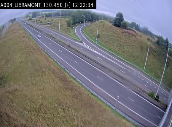 <h2>Webcam à Libramont sur l'E411 à la jonction avec la N89 menant vers Bouillon et la France. Vue orientée vers Arlon</h2>