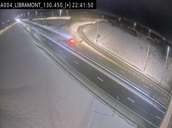 <h2>Webcam à Libramont sur l'E411 à la jonction avec la N89 menant vers Bouillon et la France. Vue orientée vers Arlon</h2>