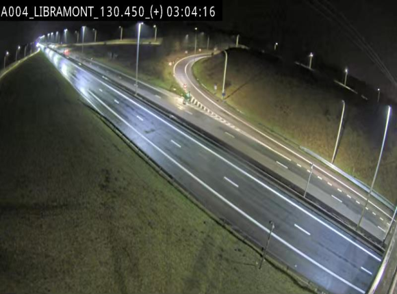 <h2>Webcam à Libramont sur l'E411 à la jonction avec la N89 menant vers Bouillon et la France. Vue orientée vers Arlon</h2>