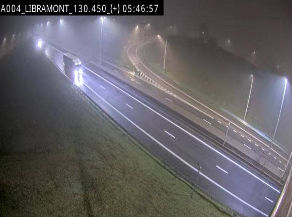 Webcam à Libramont sur l'E411 à la jonction avec la N89 menant vers Bouillon et la France. Vue orientée vers Arlon