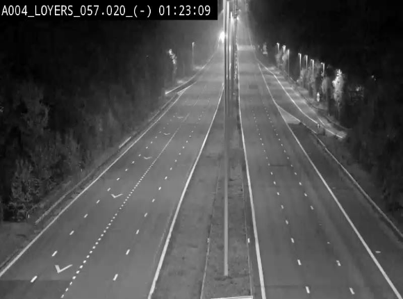 <h2>Webcam E411 au niveau du viaduc de Beez à Loyers, entre Champion et Warissoulx. Vue orientée vers Bruxelles</h2>