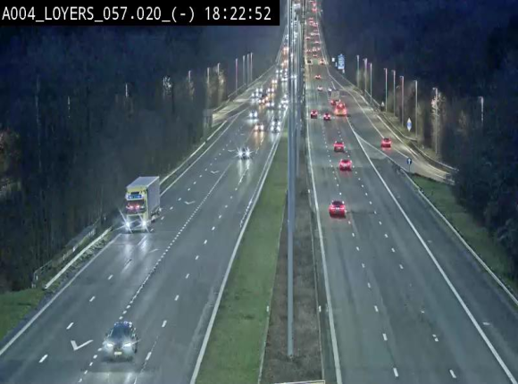 <h2>Webcam E411 au niveau du viaduc de Beez à Loyers, entre Champion et Warissoulx. Vue orientée vers Bruxelles</h2>