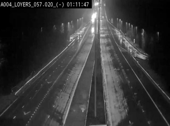 Webcam E411 au niveau du viaduc de Beez à Loyers, entre Champion et Warissoulx. Vue orientée vers Bruxelles