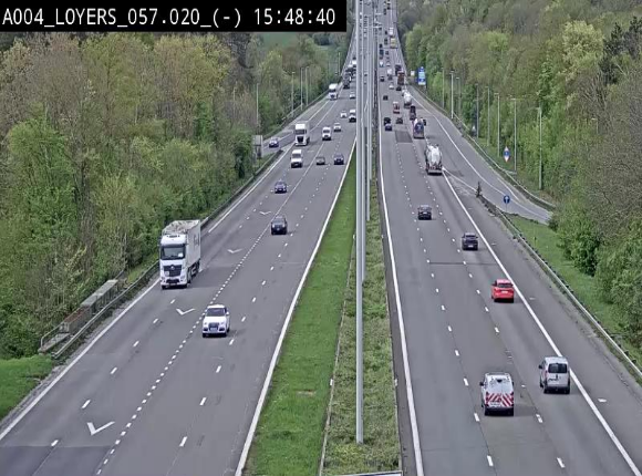 Webcam E411 au niveau du viaduc de Beez à Loyers, entre Champion et Warissoulx. Vue orientée vers Bruxelles