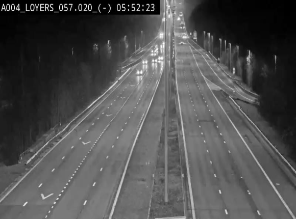 <h2>Webcam E411 au niveau du viaduc de Beez à Loyers, entre Champion et Warissoulx. Vue orientée vers Bruxelles</h2>