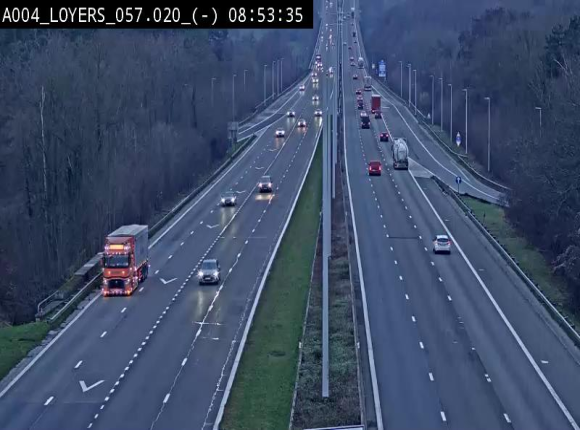 <h2>Webcam E411 au niveau du viaduc de Beez à Loyers, entre Champion et Warissoulx. Vue orientée vers Bruxelles</h2>