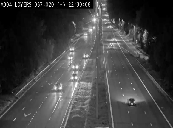 <h2>Webcam E411 au niveau du viaduc de Beez à Loyers, entre Champion et Warissoulx. Vue orientée vers Bruxelles</h2>