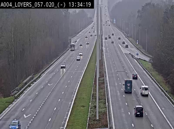 <h2>Webcam E411 au niveau du viaduc de Beez à Loyers, entre Champion et Warissoulx. Vue orientée vers Bruxelles</h2>