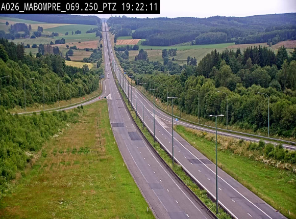 <h2>Webcam E25 (A26) à Mabompré. Vue orientée vers Liège</h2>