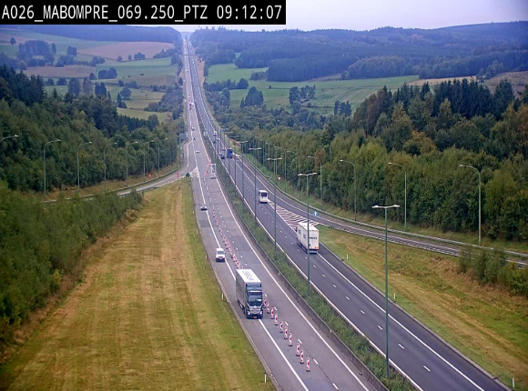 <h2>Webcam E25 (A26) à Mabompré. Vue orientée vers Liège</h2>
